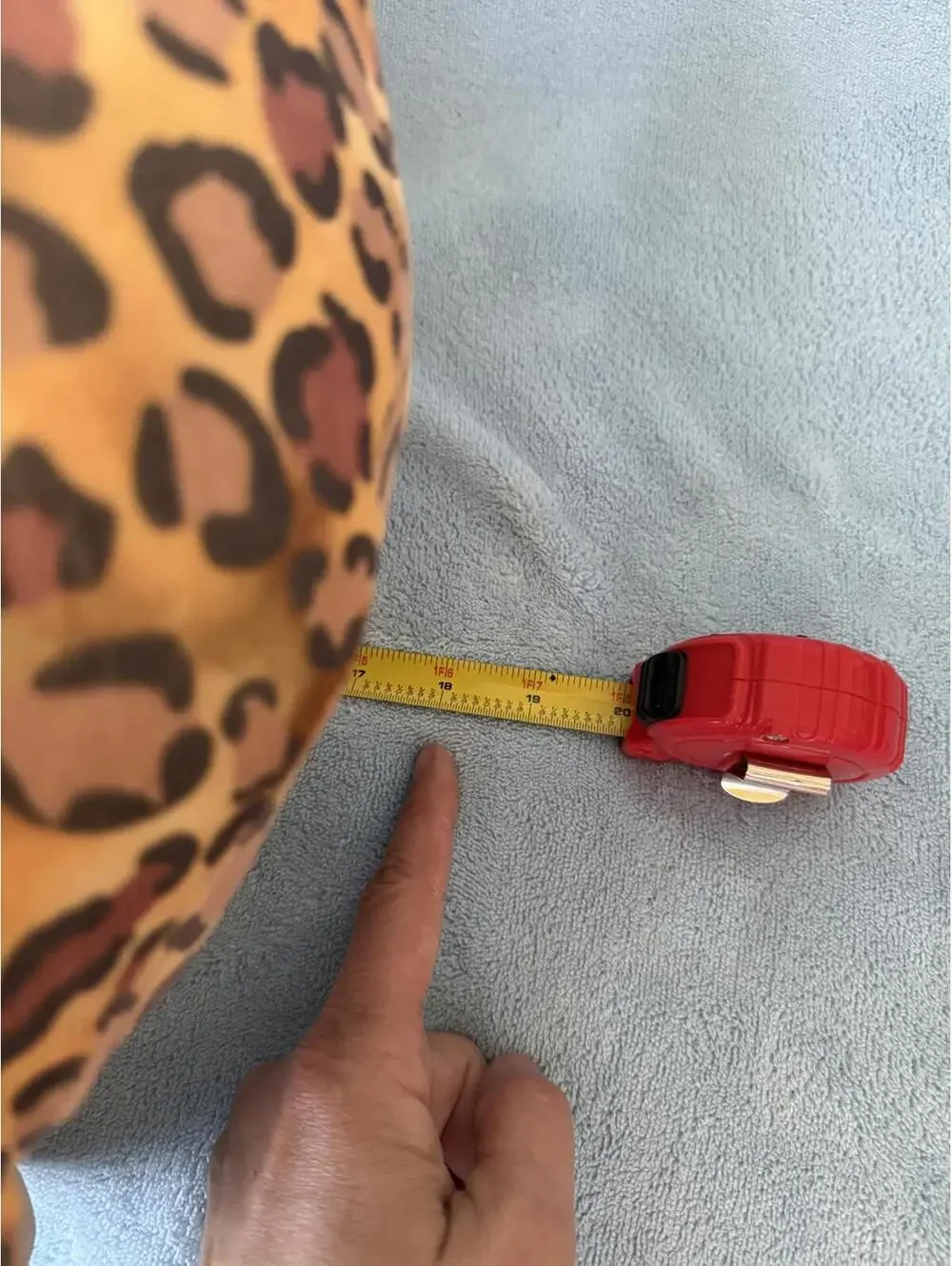 SQUISHMALLOWS NWT $47 Cherie Saber Tooth Tiger 16